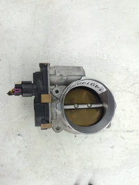 2009-2014 Gmc Yukon Throttle Body P/N:RME87-3C9992 Fits Fits 2009 2010 2011 2012 2013 2014 2015 OEM Used Auto Parts - Oemuse