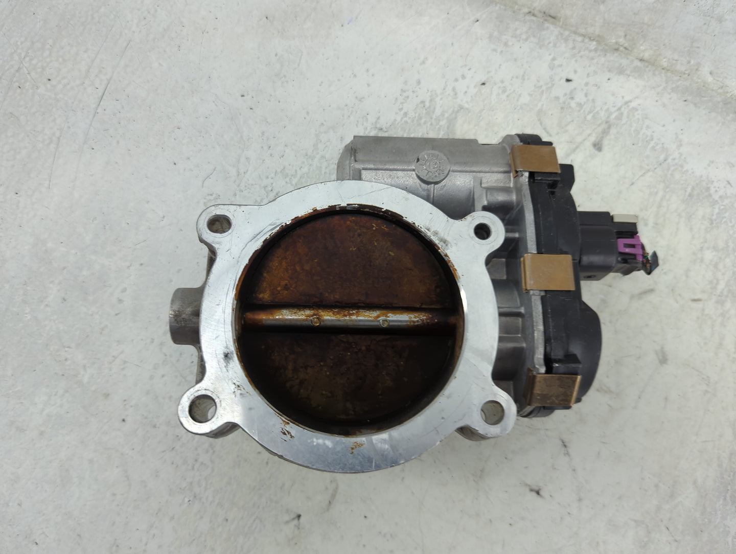 2009-2014 Gmc Yukon Throttle Body P/N:RME87-3C9992 Fits Fits 2009 2010 2011 2012 2013 2014 2015 OEM Used Auto Parts - Oemuse