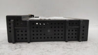 2015 Gmc Yukon Radio AM FM Cd Player Receiver Replacement P/N:13590746 13592804 Fits Fits 2013 2014 OEM Used Auto Parts - Oe