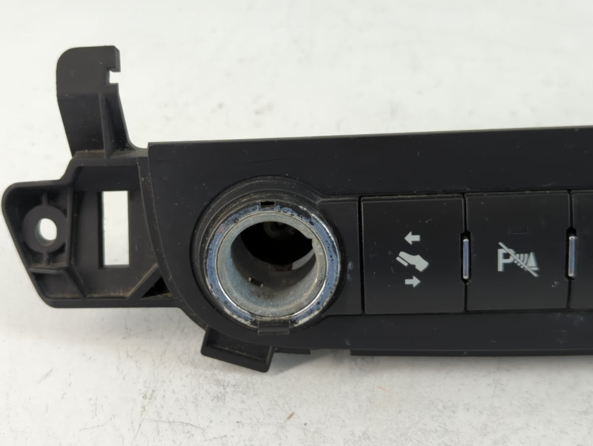 2014 Gmc Yukon Adjustable Pedals Park Assist Traction Rear Wiper Switch - Oemusedautoparts1.com