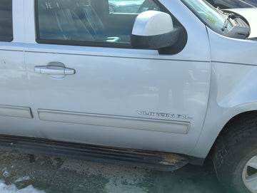 2011-2014 Gmc Yukon Xl 1500 Passenger Front Door Oem - Oemusedautoparts1.com