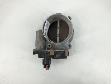 2009-2014 Gmc Yukon Xl 1500 Throttle Body P/N:3C9992 RME87 Fits Fits 2009 2010 2011 2012 2013 2014 2015 OEM Used Auto Parts 
