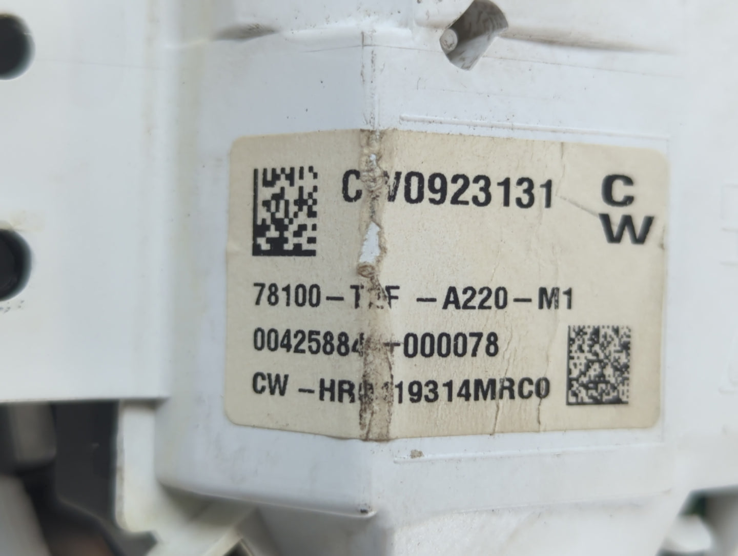 2013-2017 Honda Accord Instrument Cluster Speedometer Gauges P/N:78100-T2F-A220-M1 Fits Fits 2013 2014 2015 2016 2017 OEM Us