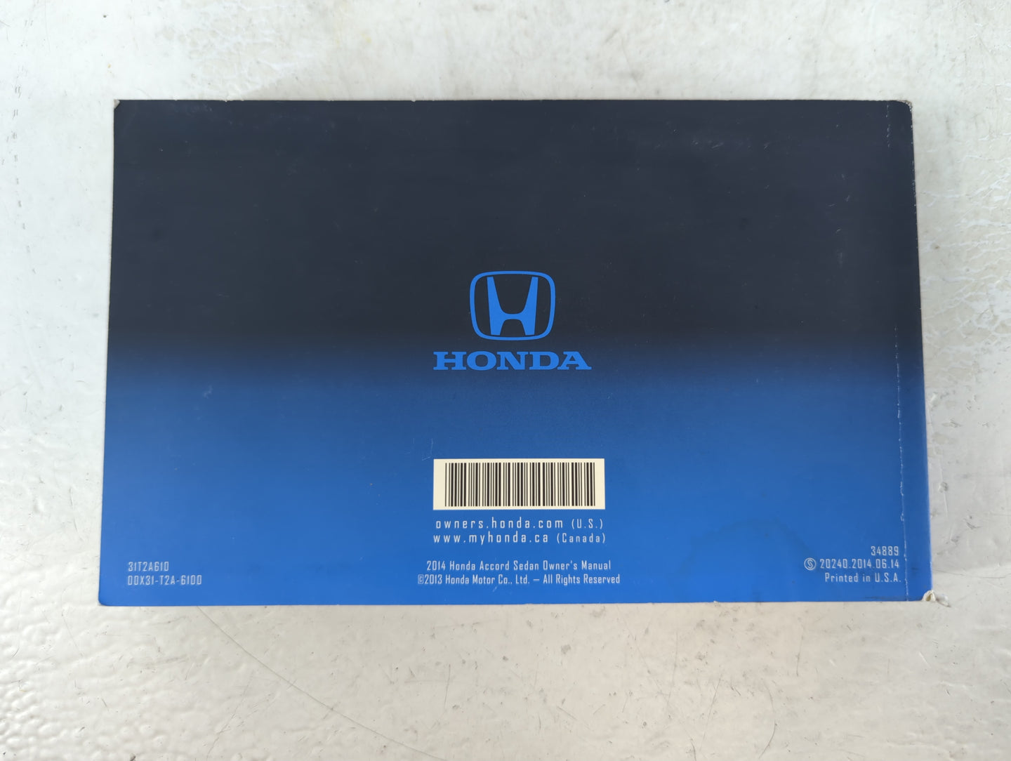2014 Honda Accord Owners Manual Book Guide P/N:00X31-T2A-6100 OEM Used Auto Parts - Oemusedautoparts1.com