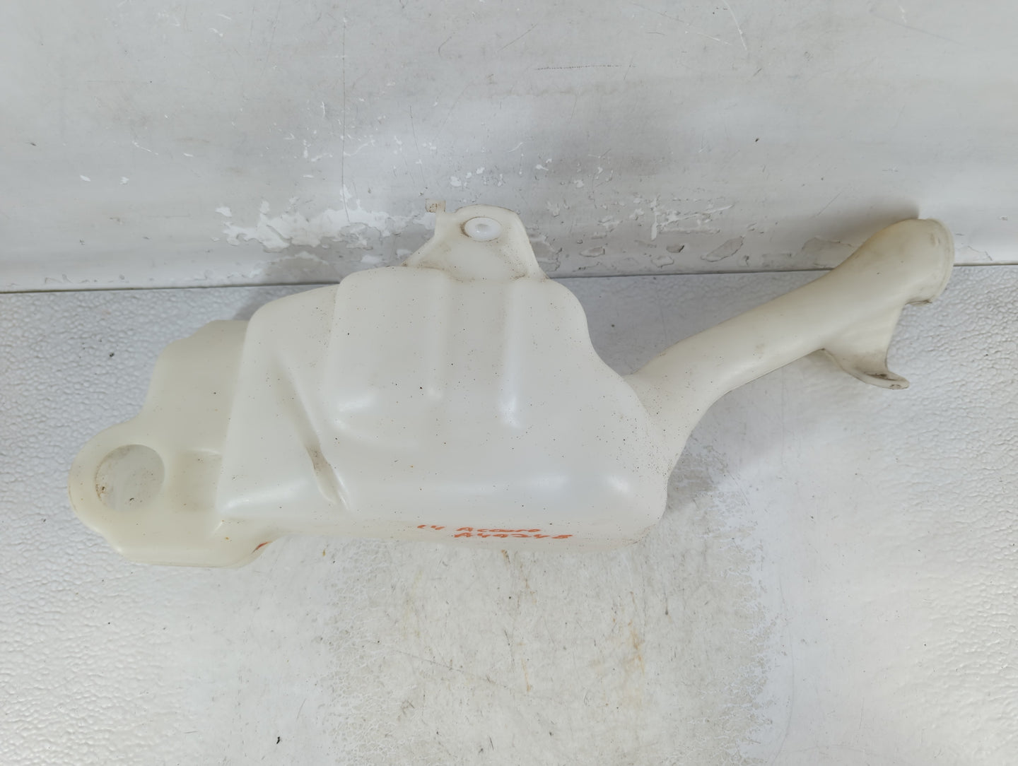 2013-2017 Honda Accord Windshield Washer Fluid Reservoir Bottle Oem - Oemusedautoparts1.com