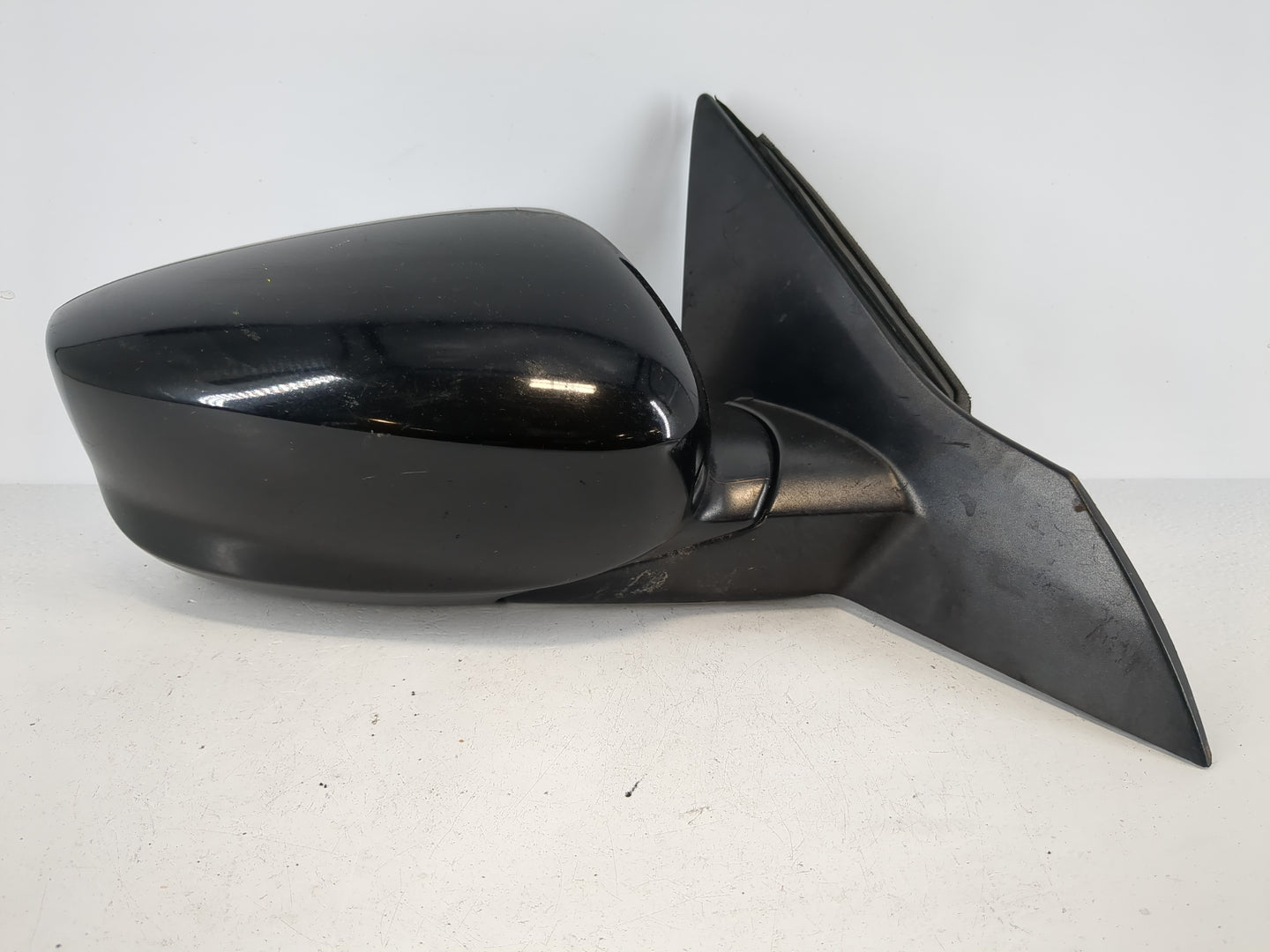 2013-2017 Honda Accord Passenger Side View Mirror - Right Door Mirror OEM Used - Oemusedautoparts1.com
