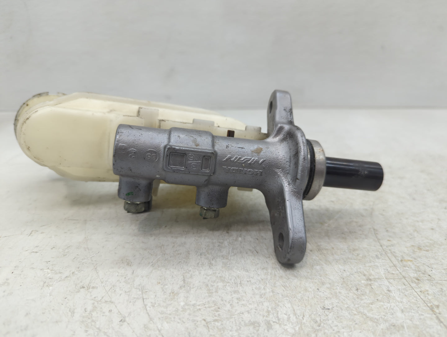 2013-2017 Honda Accord Brake Master Cylinder - Oemusedautoparts1.com