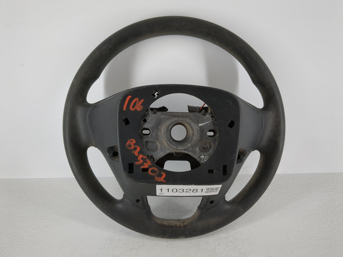 steering wheel - Oemusedautoparts1.com