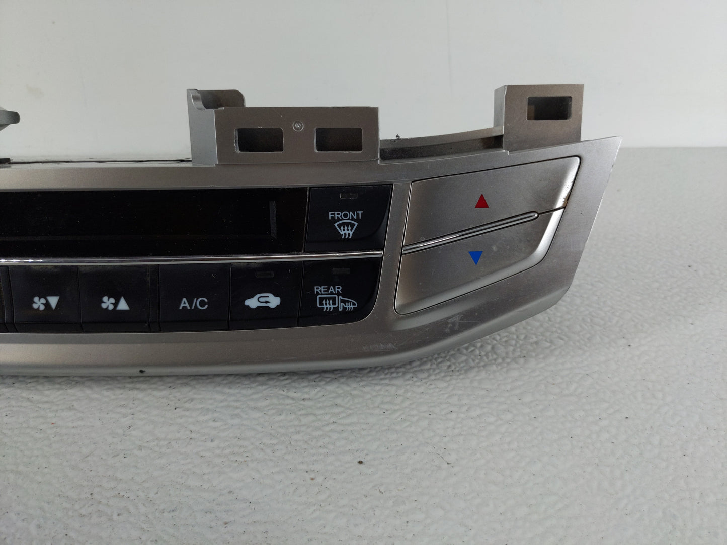 2013-2015 Honda Accord Climate Control Module Temperature AC/Heater Replacement Fits Fits 2013 2014 2015 OEM Used Auto Parts