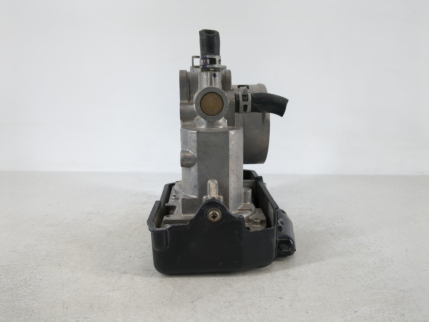 2013-2017 Honda Accord Throttle Body P/N:U17093341954 Fits Fits 2013 2014 2015 2016 2017 2018 2019 2020 2021 2022 OEM Used A