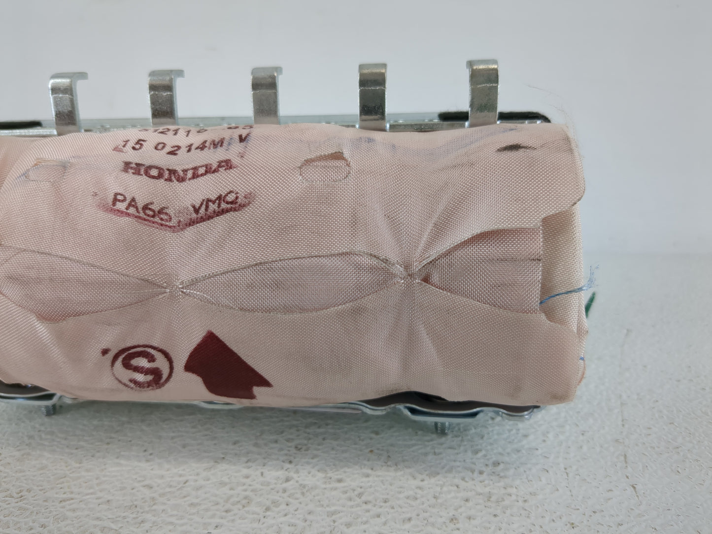 2013-2014 Honda Accord Air Bag Passenger Right Dashboard OEM P/N:77850-T2A-A720-M1 77850-T2A-A821-M1 Fits Fits 2013 2014 OEM