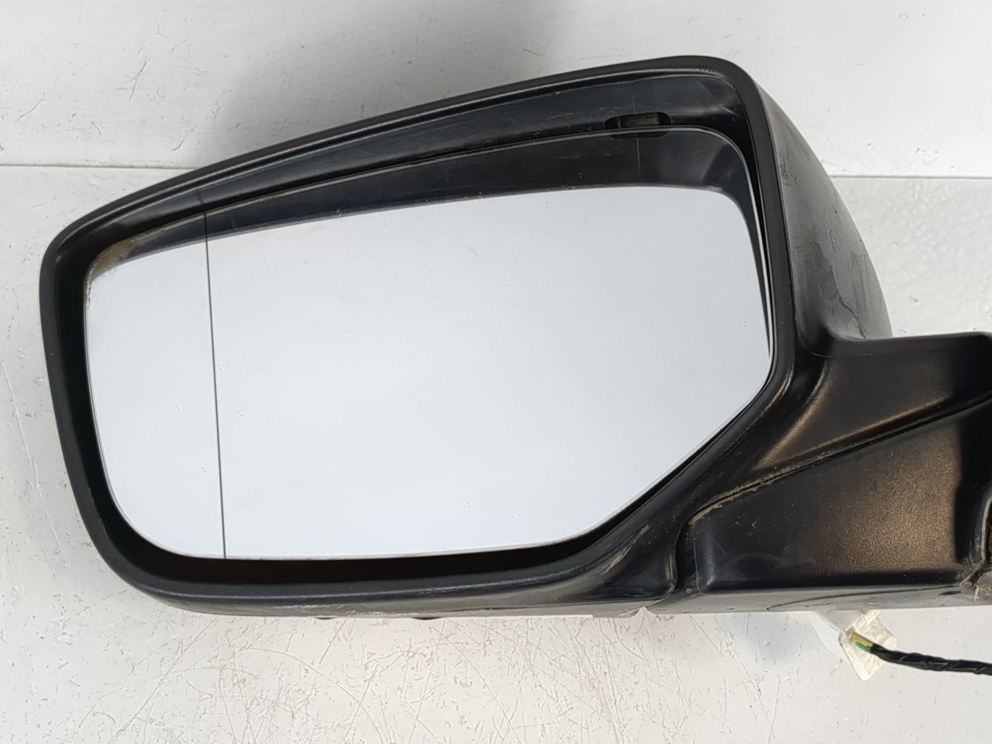 2013-2017 Honda Accord Driver Side View Mirror - Left Door Mirror OEM Used - Oemusedautoparts1.com
