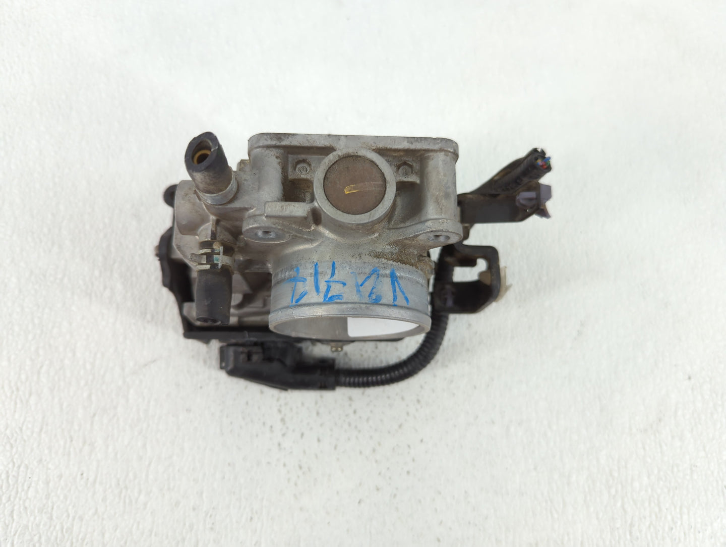 2013-2017 Honda Accord Throttle Body P/N:M40115 GMF4A Fits Fits 2013 2014 2015 2016 2017 2018 2019 2020 2021 2022 OEM Used A