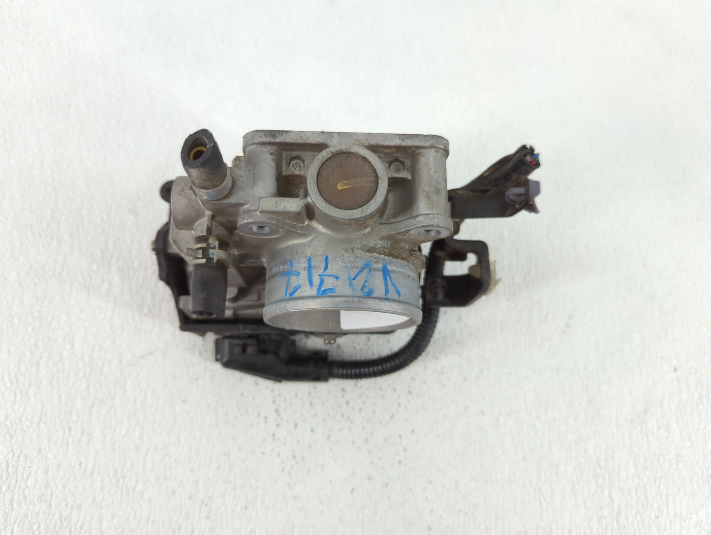 2013-2017 Honda Accord Throttle Body P/N:M40115 GMF4A Fits Fits 2013 2014 2015 2016 2017 2018 2019 2020 2021 2022 OEM Used A
