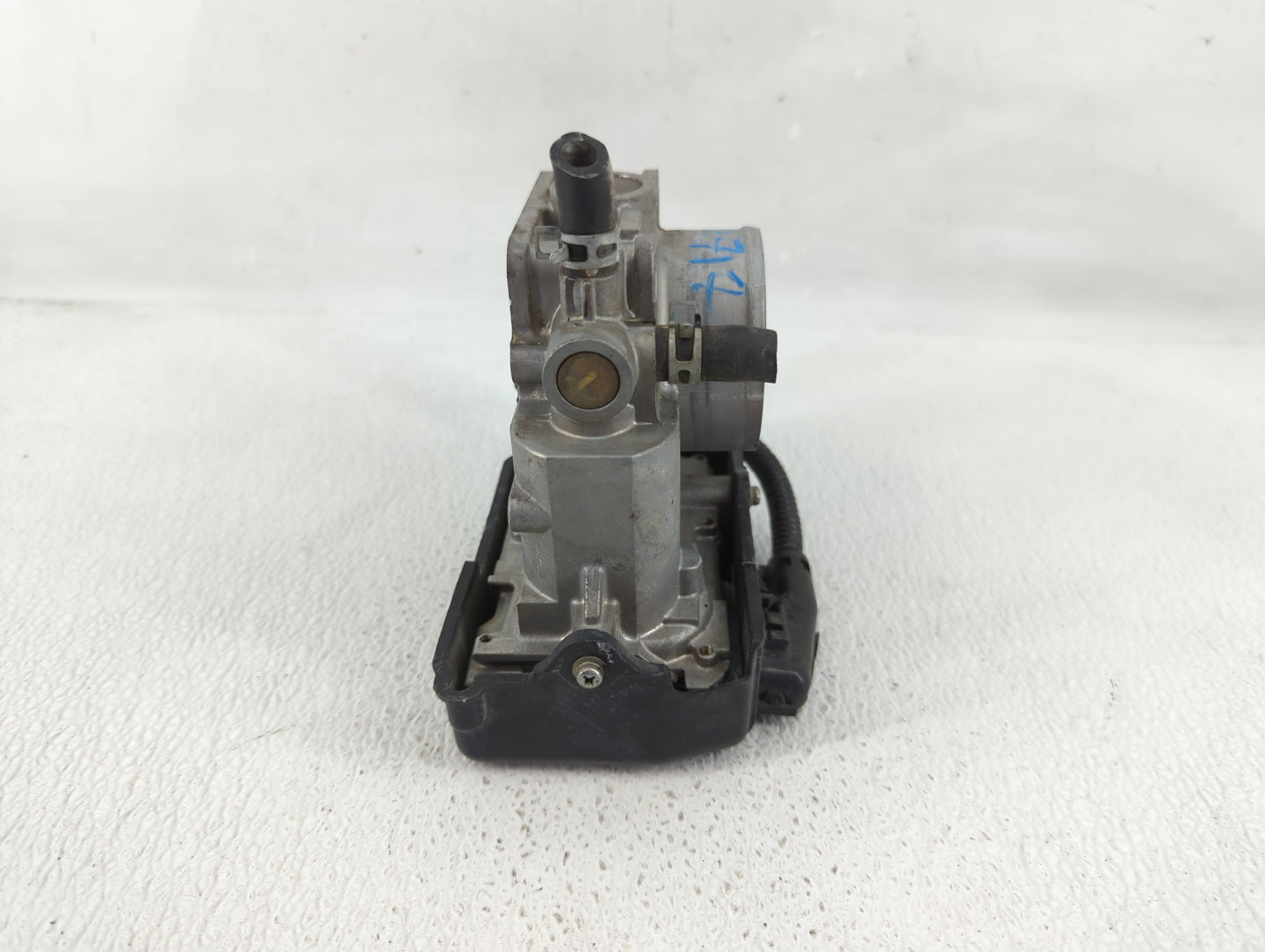 2013-2017 Honda Accord Throttle Body P/N:M40115 GMF4A Fits Fits 2013 2014 2015 2016 2017 2018 2019 2020 2021 2022 OEM Used A