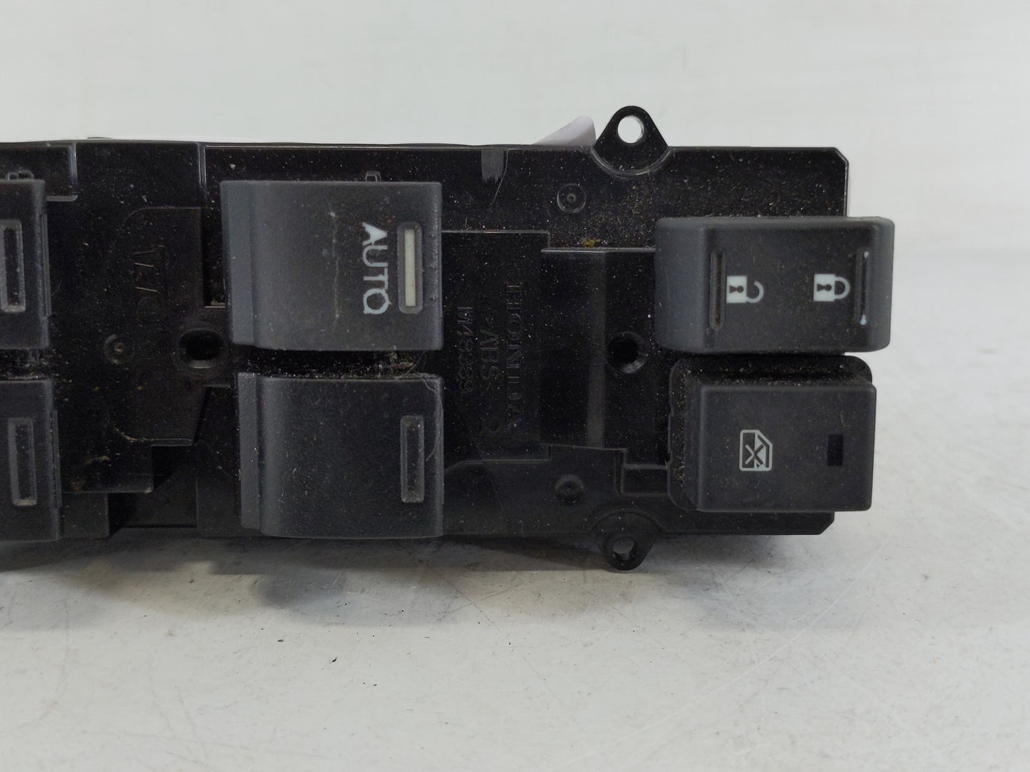 2014-2015 Honda Accord Master Power Window Switch Replacement Driver Side Left P/N:M48389 Fits Fits 2014 2015 OEM Used Auto 