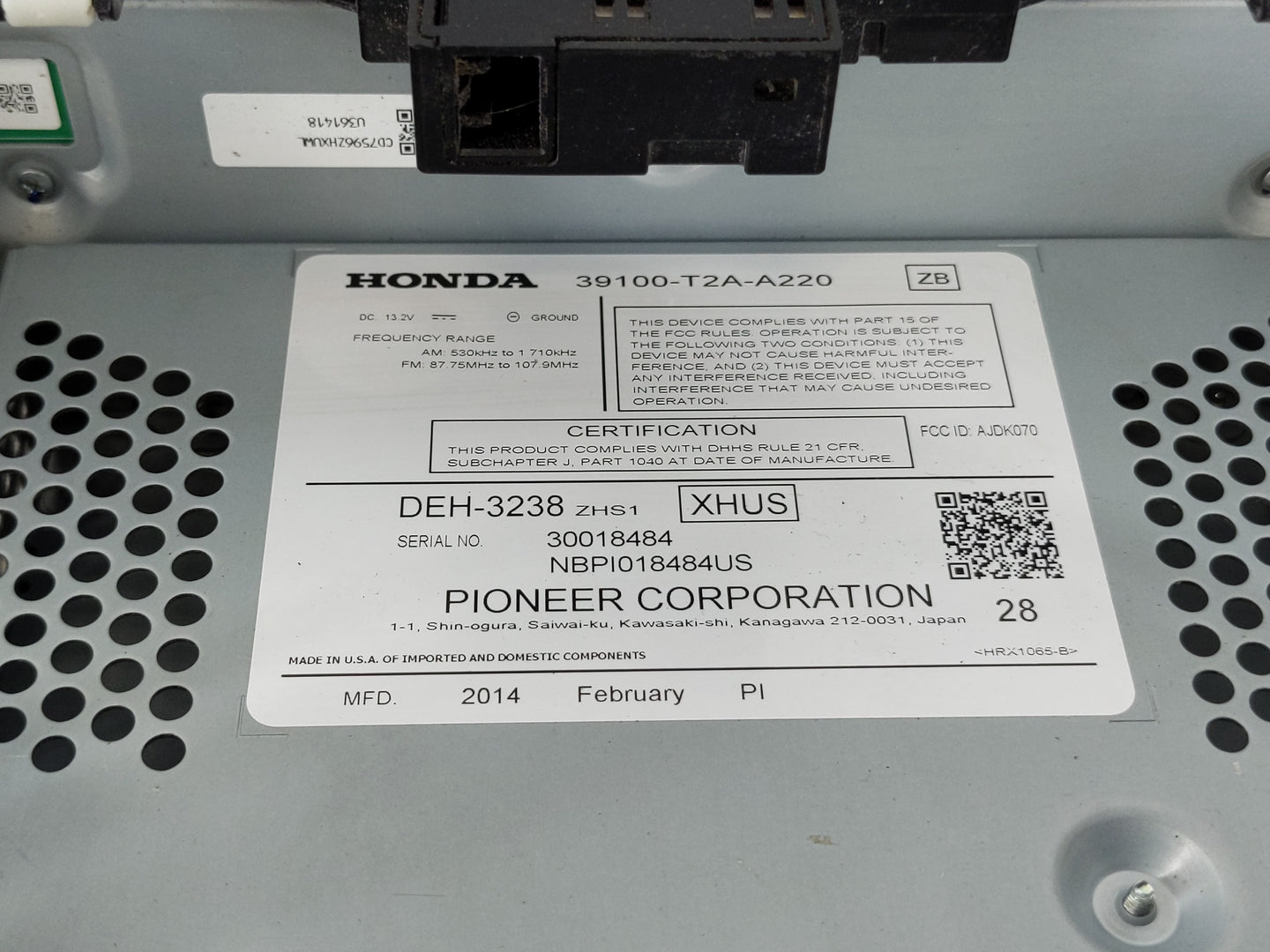 2013-2015 Honda Accord Radio AM FM Cd Player Receiver Replacement P/N:39100-T2A-A220 Fits Fits 2013 2014 2015 OEM Used Auto 