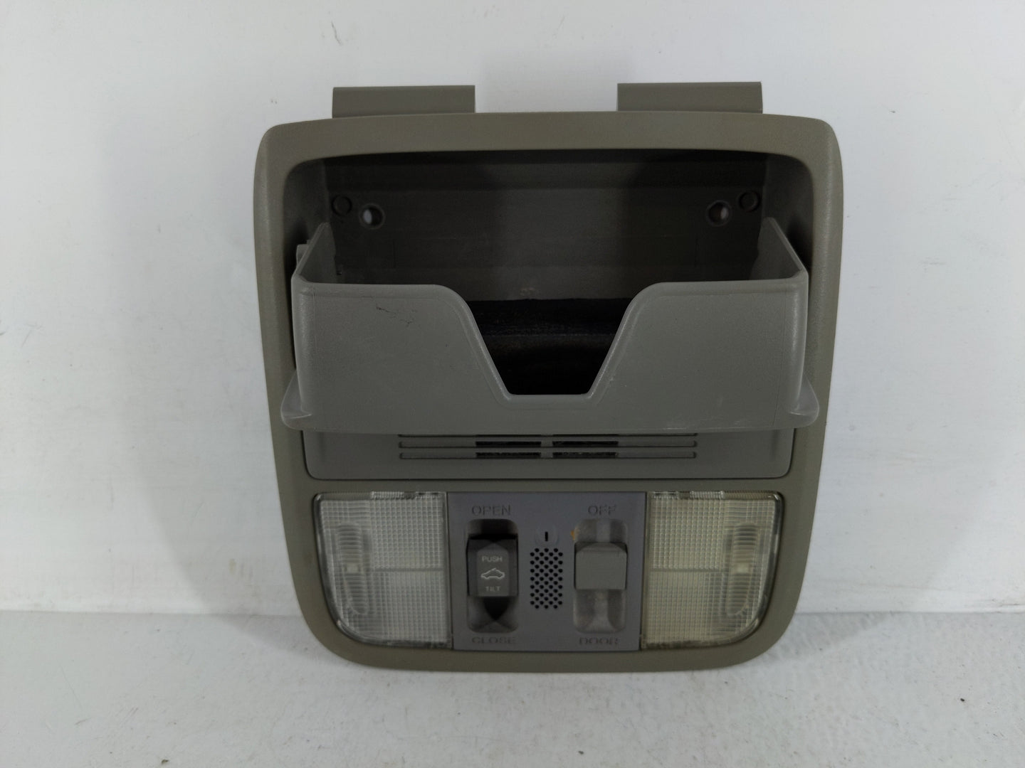 2014 Honda Accord Overhead Roof Console 1168474 - Oemusedautoparts1.com