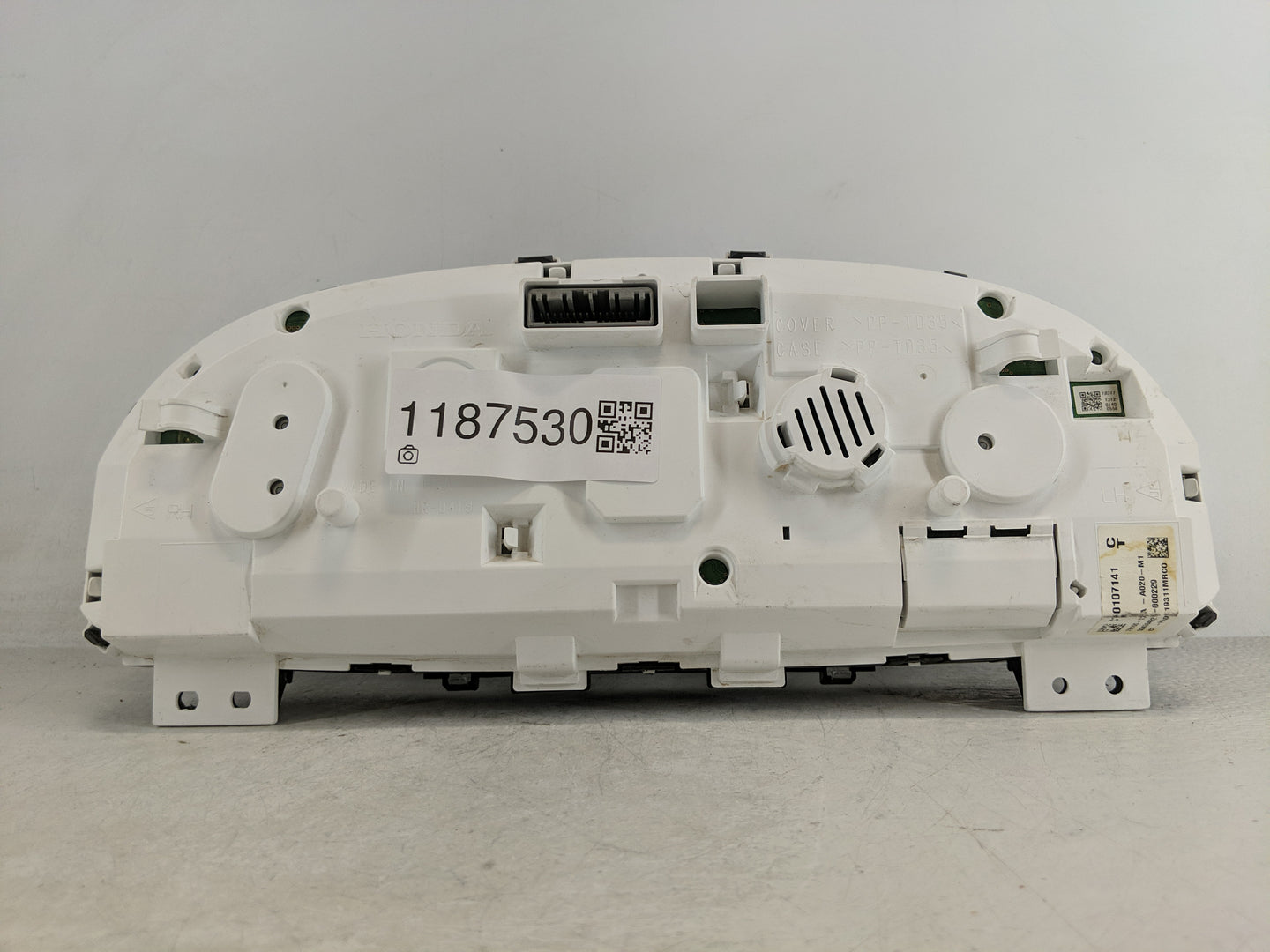 2014 Honda Accord Instrument Cluster Speedometer Gauges P/N:78100-T2A-A020-M1 Fits OEM Used Auto Parts - Oemusedautoparts1.c