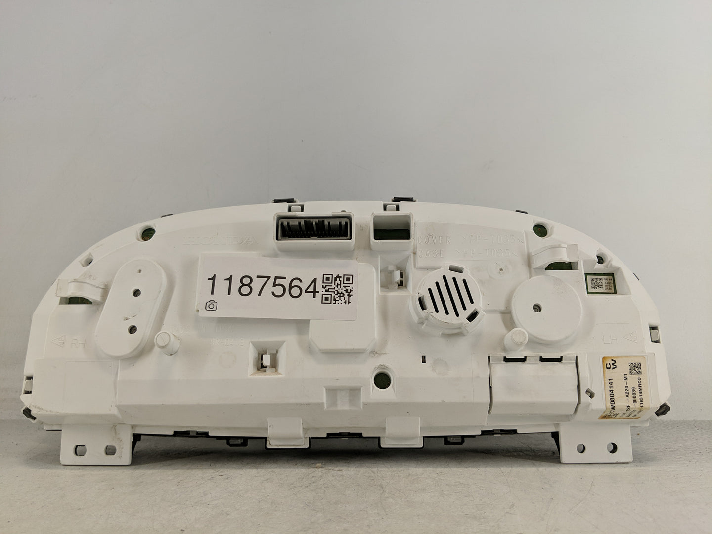 2013-2014 Honda Accord Instrument Cluster Speedometer Gauges P/N:78100-T2F-A220-M1 Fits Fits 2013 2014 OEM Used Auto Parts -