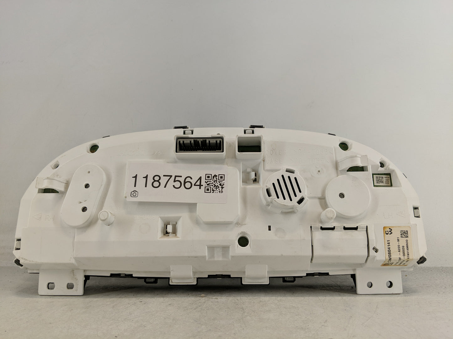 2013-2014 Honda Accord Instrument Cluster Speedometer Gauges P/N:78100-T2F-A220-M1 Fits Fits 2013 2014 OEM Used Auto Parts -