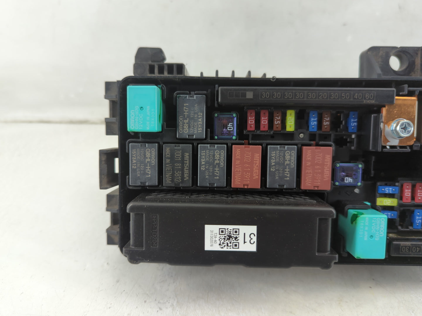 2014 Honda Accord Fusebox Fuse Box Panel Relay Module Fits OEM Used Auto Parts - Oemusedautoparts1.com