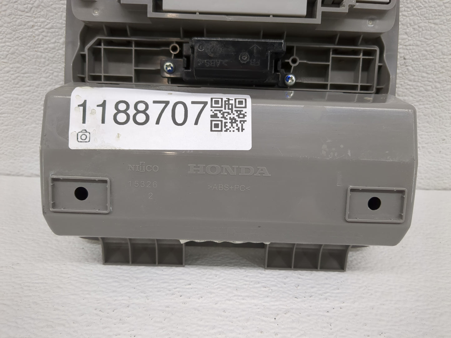 2014 Honda Accord Overhead Roof Console 1188707 - Oemusedautoparts1.com