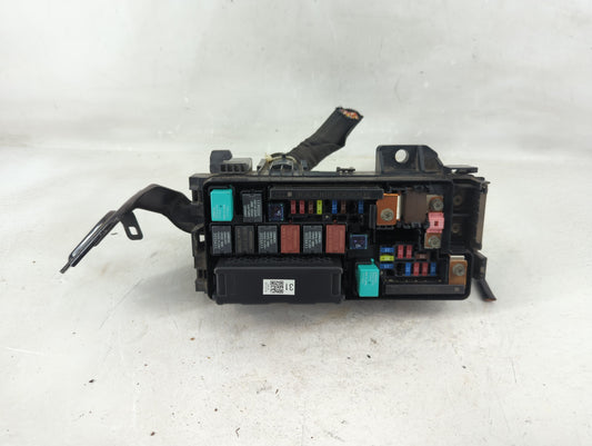 2013-2017 Honda Accord Fusebox Fuse Box Panel Relay Module P/N:03D9L1114 Fits Fits 2013 2014 2015 2016 2017 OEM Used Auto Parts