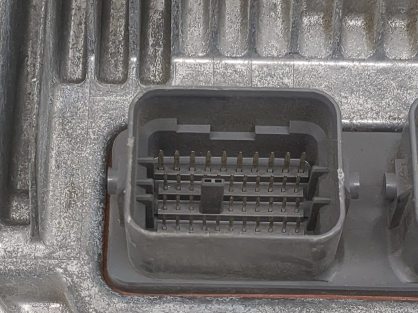 2014 Honda Accord PCM Engine Control Computer ECU ECM PCU OEM P/N:37820-5A2-G61 37820-5A2-B62 Fits OEM Used Auto Parts - Oem