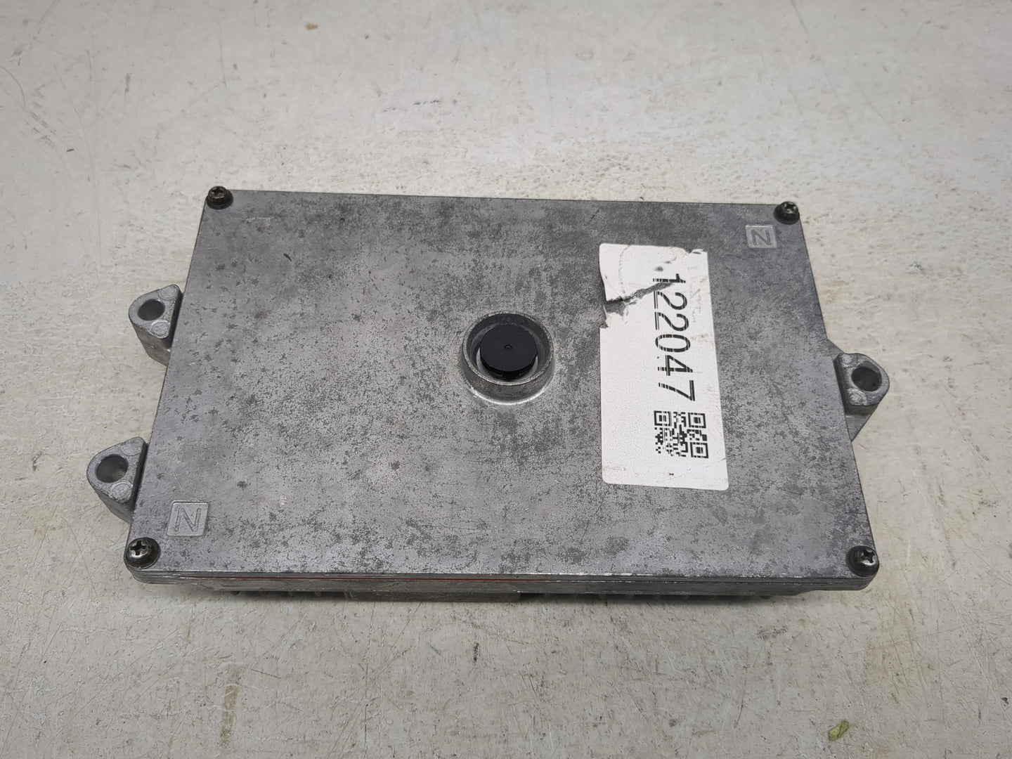 2014 Honda Accord PCM Engine Control Computer ECU ECM PCU OEM P/N:37820-5A2-G61 37820-5A2-B62 Fits OEM Used Auto Parts - Oem