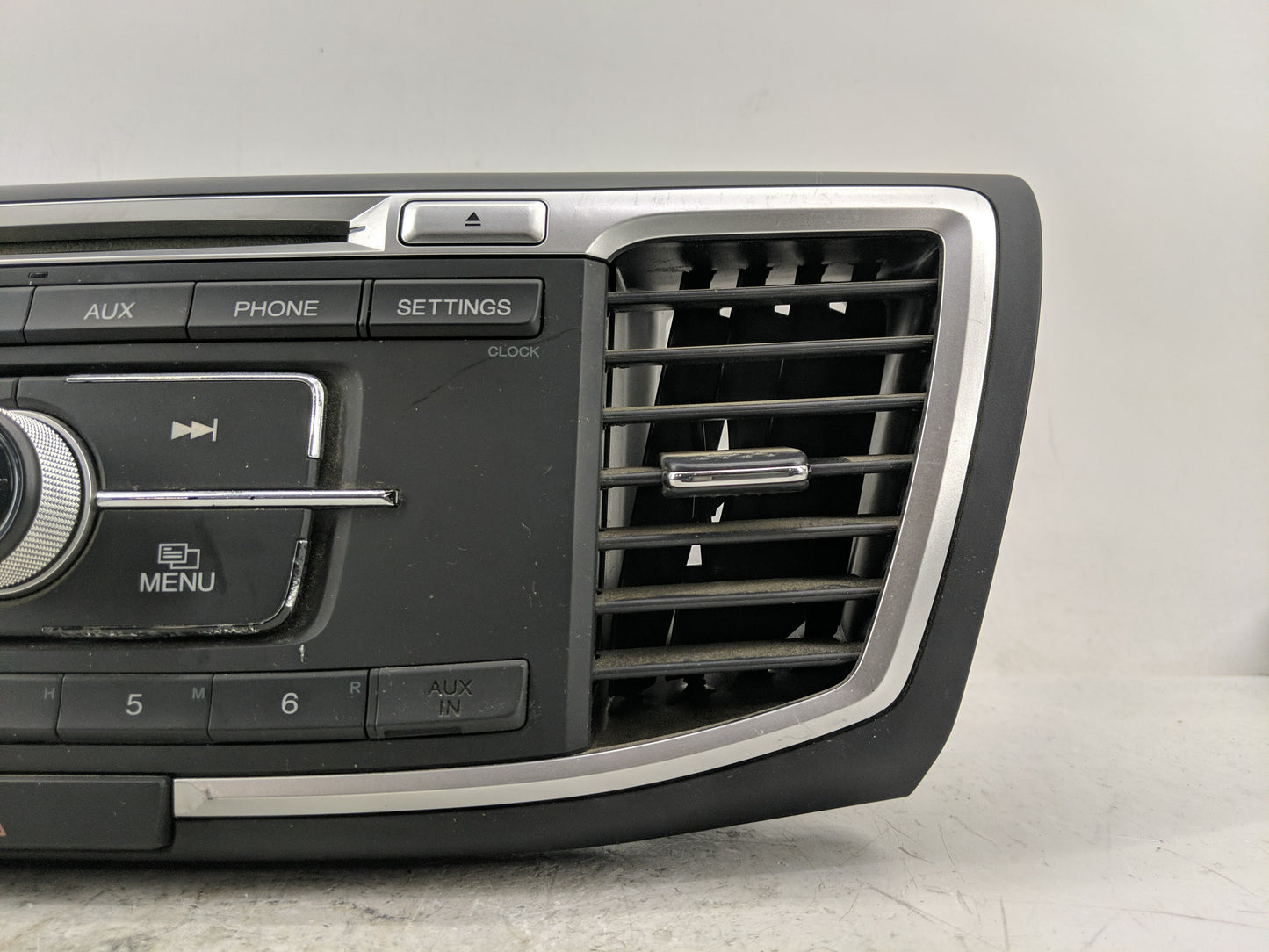 2013 Honda Accord Radio AM FM Cd Player Receiver Replacement P/N:39100-T3L-A020 Fits OEM Used Auto Parts - Oemusedautoparts1