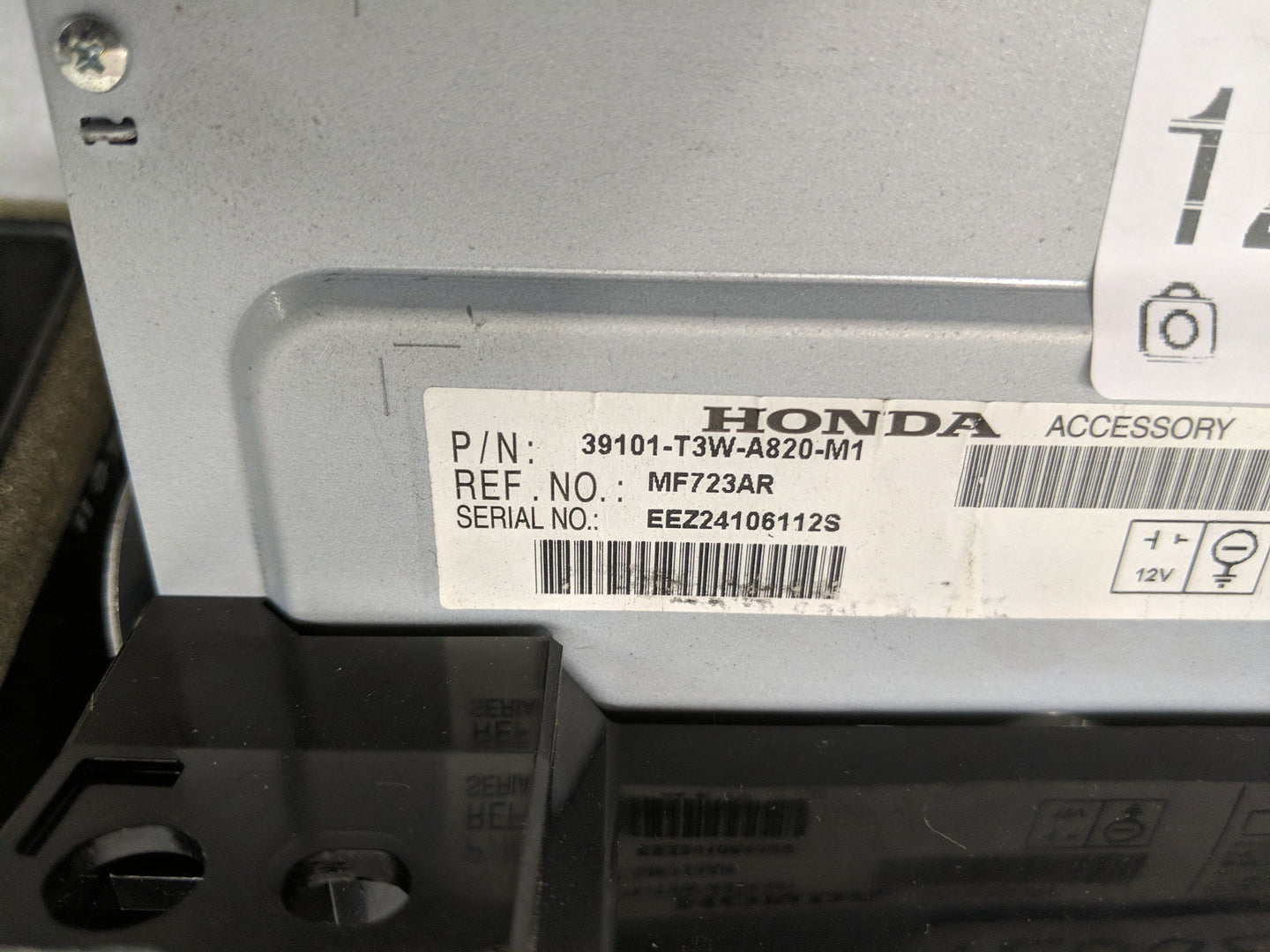 2014 Honda Accord Radio AM FM Cd Player Receiver Replacement P/N:39101-T3W-A820-M1 Fits OEM Used Auto Parts - Oemusedautopar