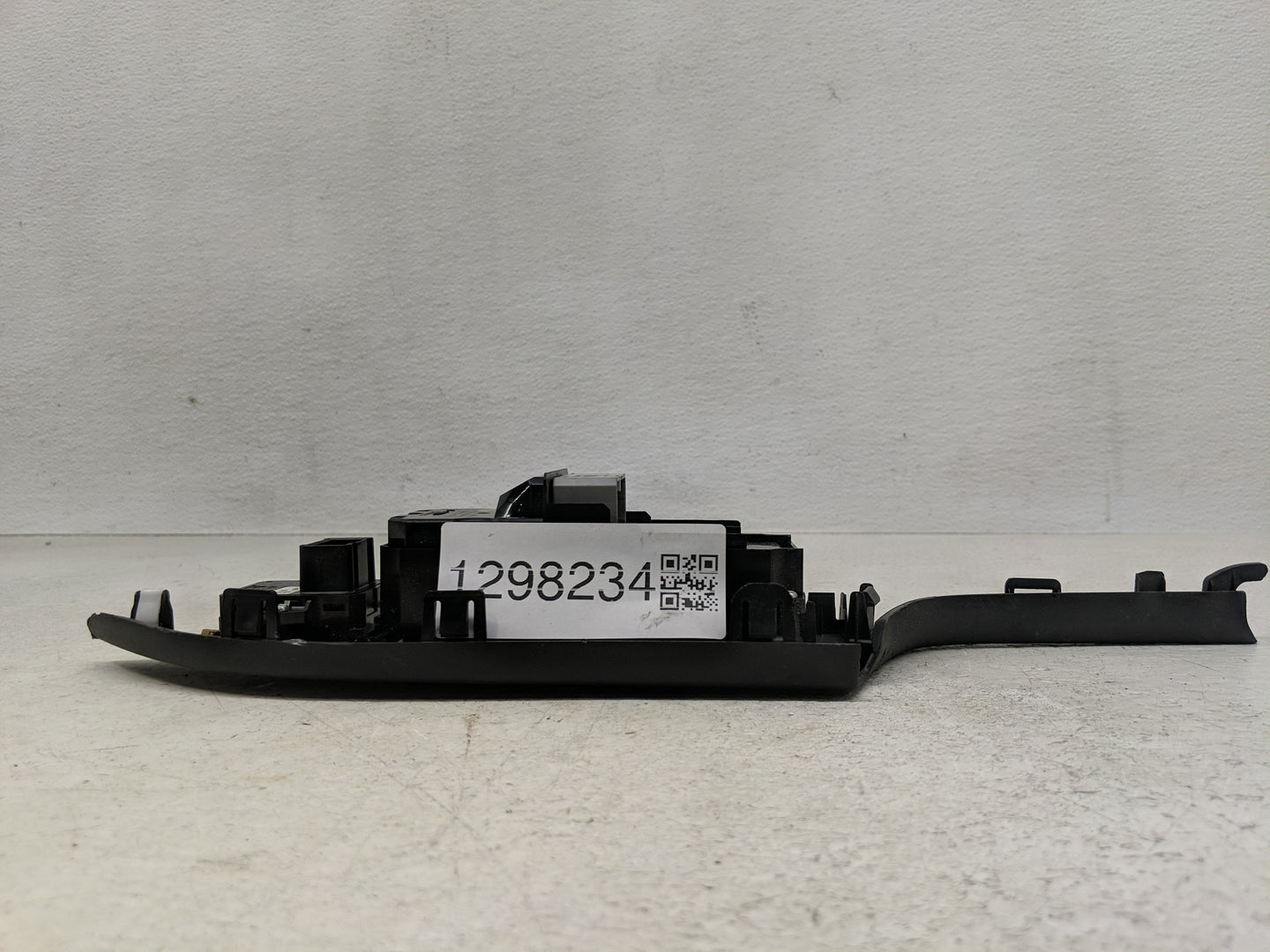 2013-2017 Honda Accord Master Power Window Switch Replacement Driver Side Left P/N:2178993-8 35750-T2A-A01 Fits OEM Used Aut