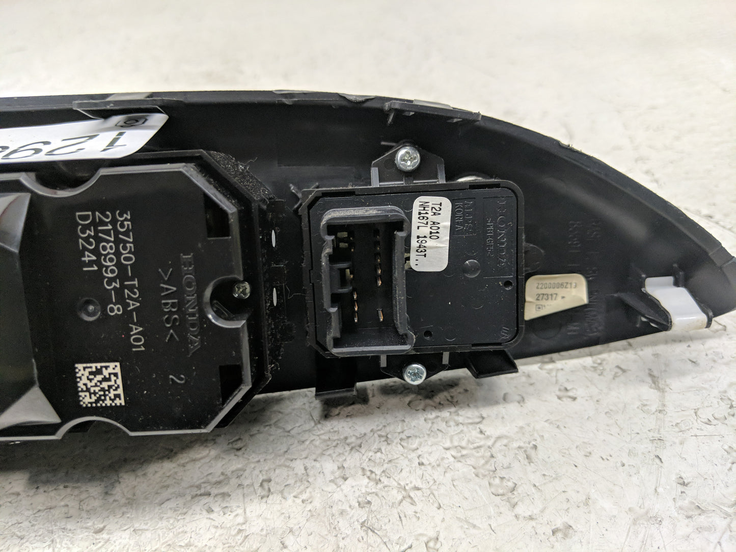 2013-2017 Honda Accord Master Power Window Switch Replacement Driver Side Left P/N:2178993-8 35750-T2A-A01 Fits OEM Used Aut