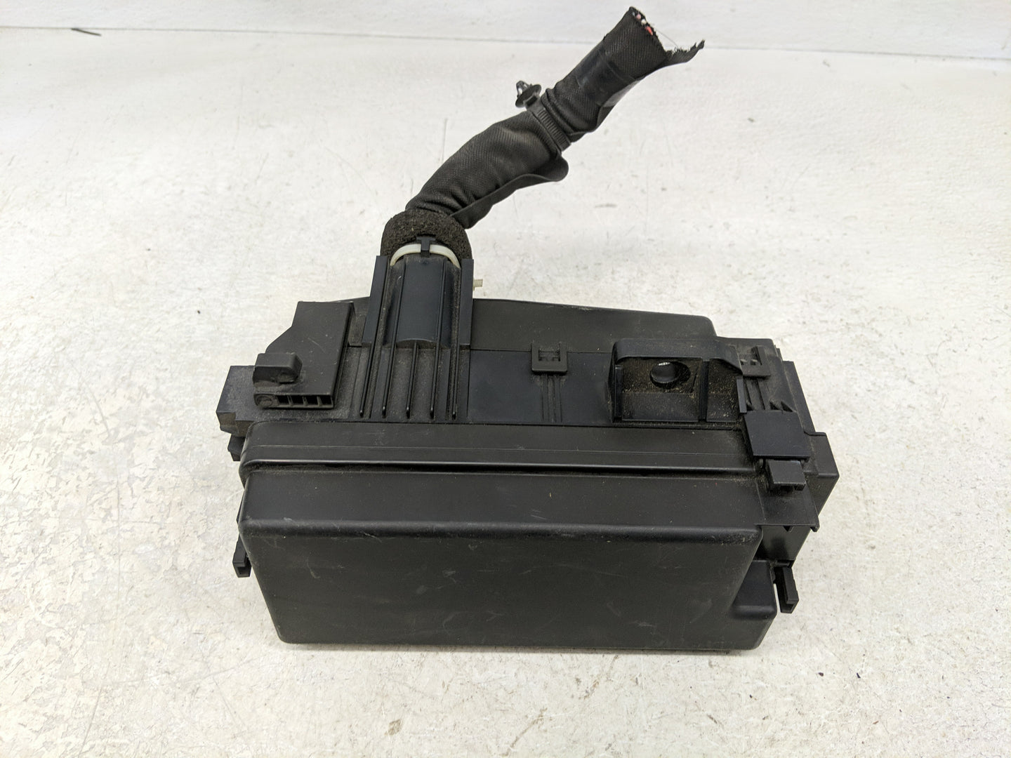 2013-2017 Honda Accord Fusebox Fuse Box Panel Relay Module Fits Fits 2013 2014 2015 2016 2017 OEM Used Auto Parts - Oemuseda