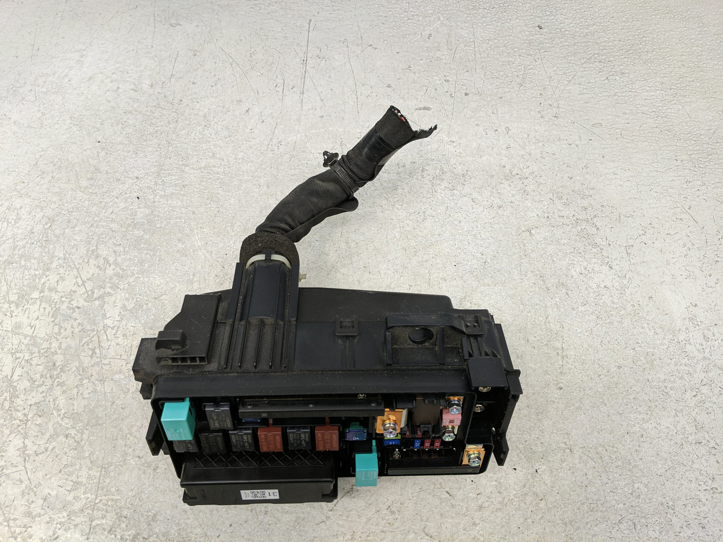 2013-2017 Honda Accord Fusebox Fuse Box Panel Relay Module Fits Fits 2013 2014 2015 2016 2017 OEM Used Auto Parts - Oemuseda