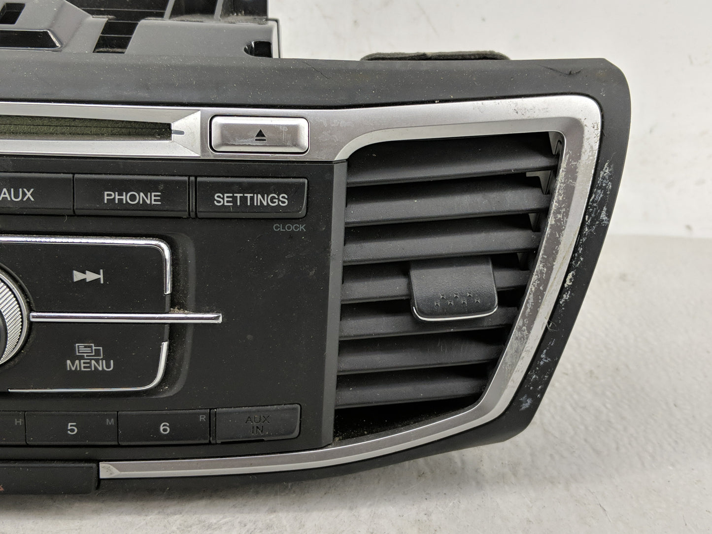 2013-2015 Honda Accord Radio AM FM Cd Player Receiver Replacement P/N:39100-T2A-A120 Fits Fits 2013 2014 2015 OEM Used Auto 