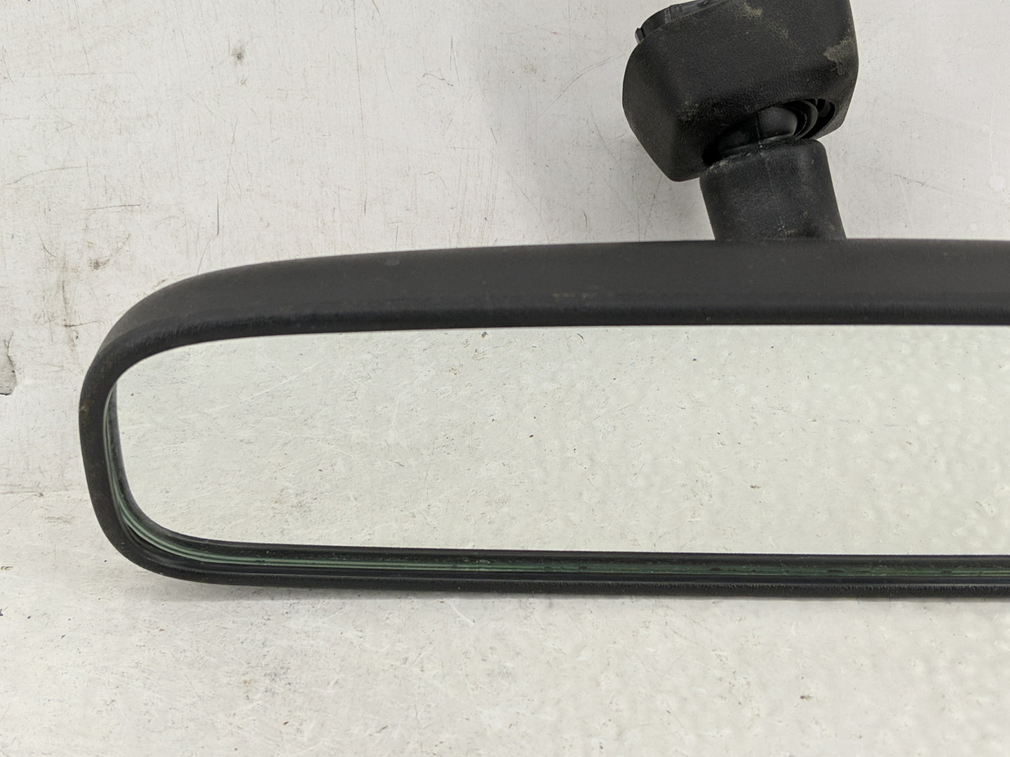 2013-2017 Honda Accord Interior Rear View Mirror Replacement OEM P/N:E4012197 E4022197 Fits OEM Used Auto Parts - Oemusedaut