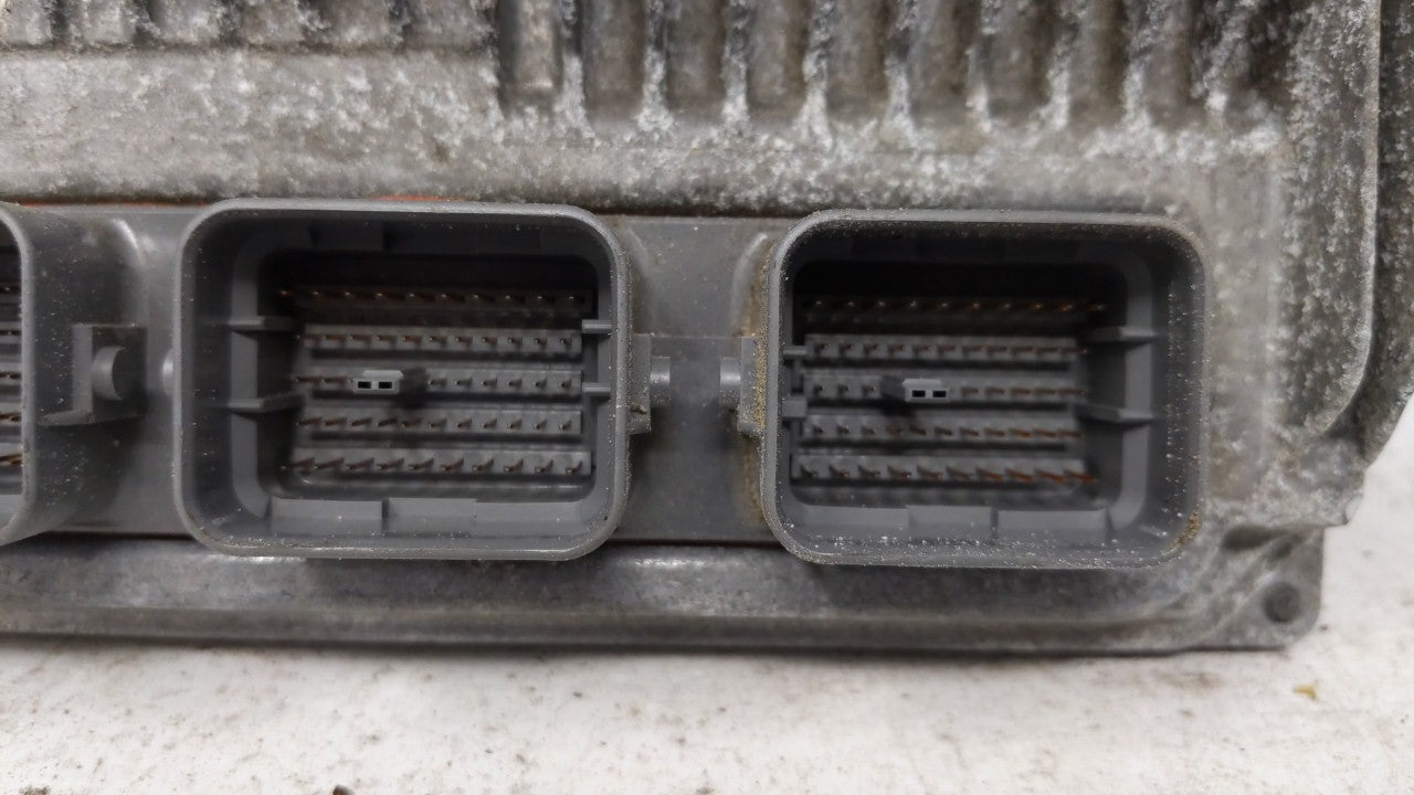 2014 Honda Accord PCM Engine Control Computer ECU ECM PCU OEM P/N:37820-5A2-B51 37820-5A2-B52 Fits OEM Used Auto Parts - Oem
