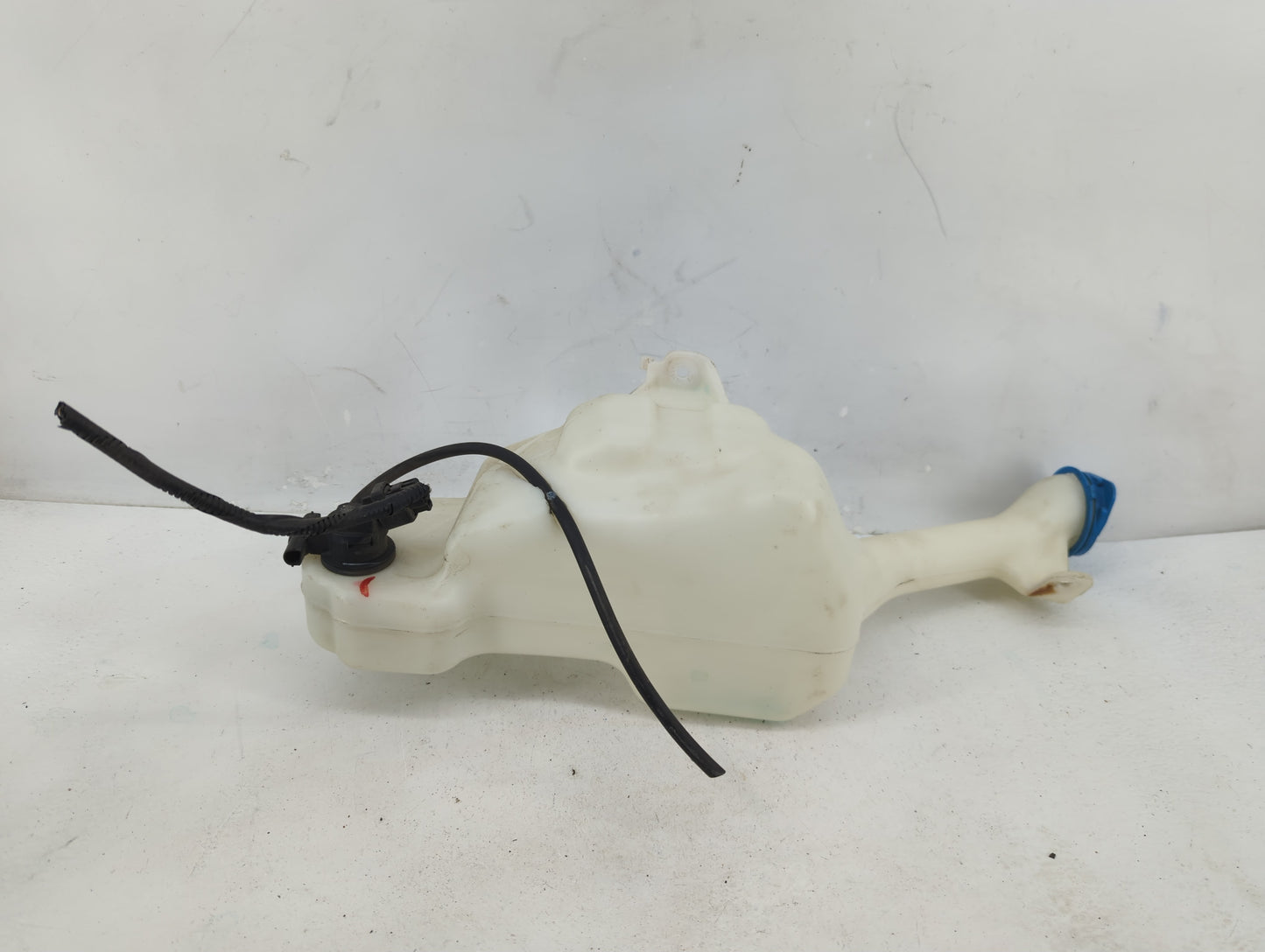 2013-2017 Honda Accord Windshield Washer Fluid Reservoir Bottle Oem - Oemusedautoparts1.com