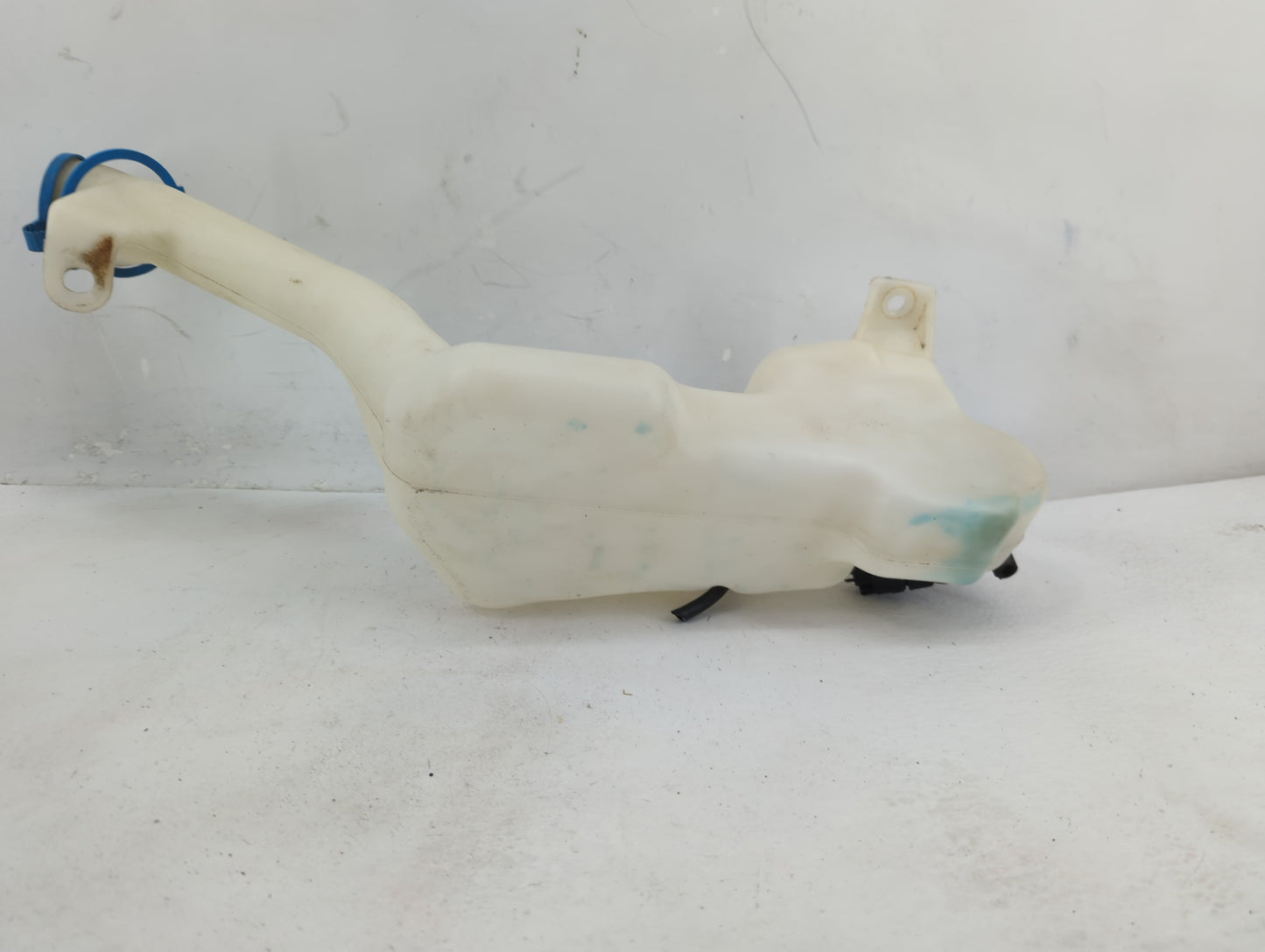 2013-2017 Honda Accord Windshield Washer Fluid Reservoir Bottle Oem - Oemusedautoparts1.com