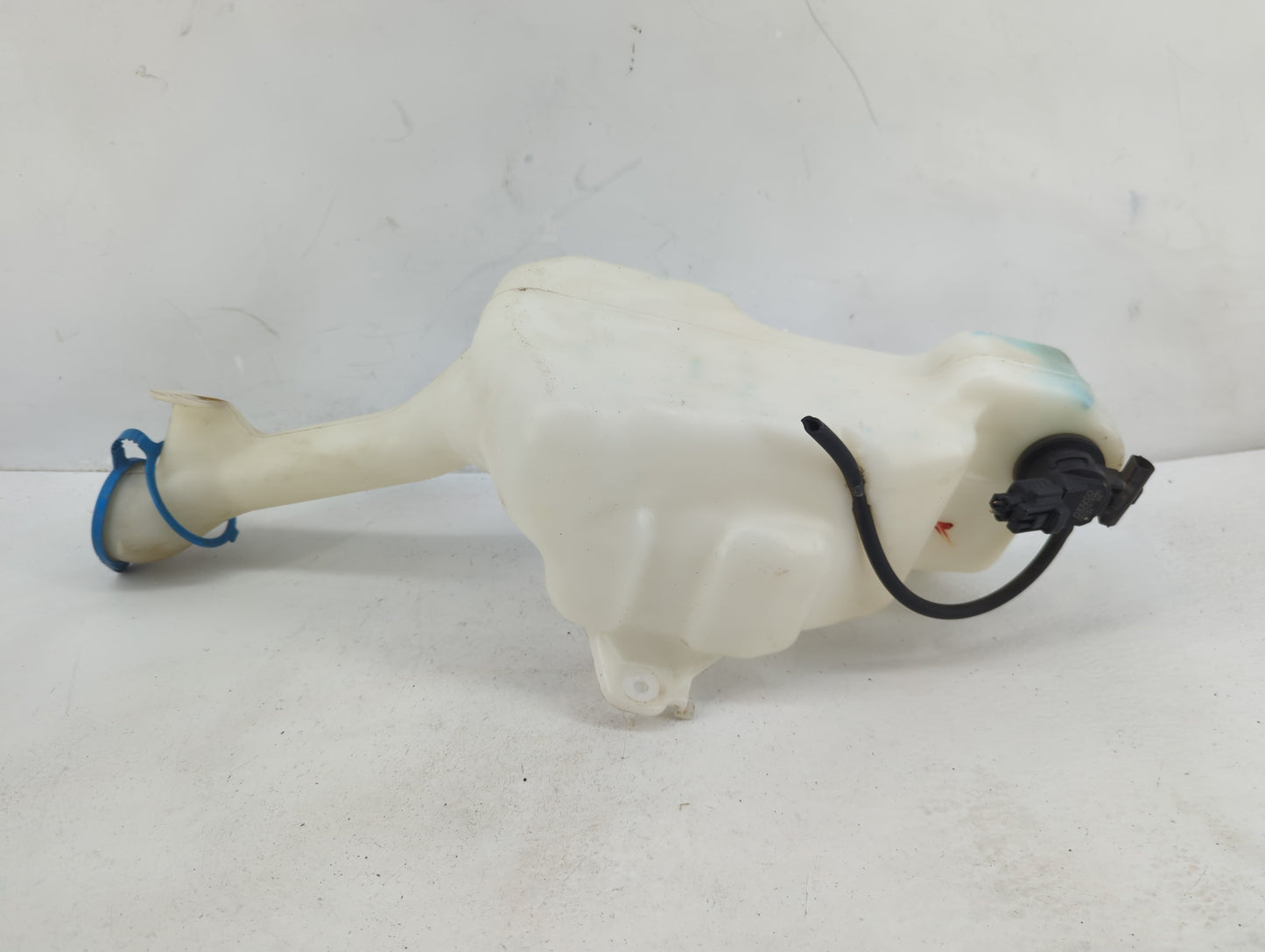 2013-2017 Honda Accord Windshield Washer Fluid Reservoir Bottle Oem - Oemusedautoparts1.com