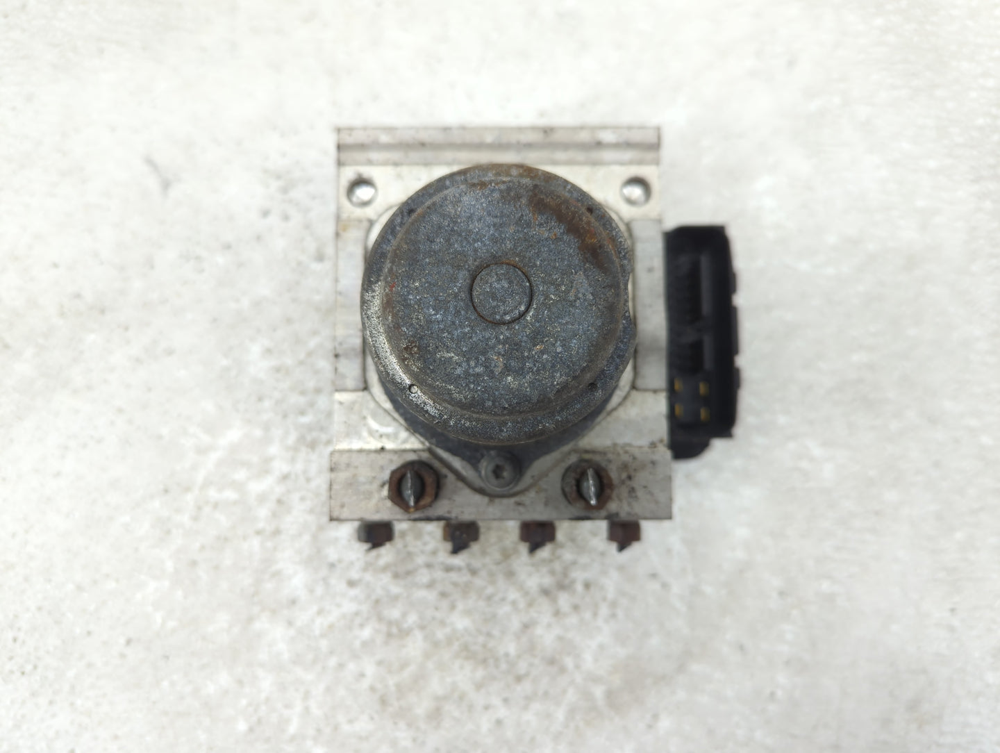 2014 Honda Accord ABS Pump Control Module Replacement P/N:57110-T2F-L02 Fits OEM Used Auto Parts - Oemusedautoparts1.com