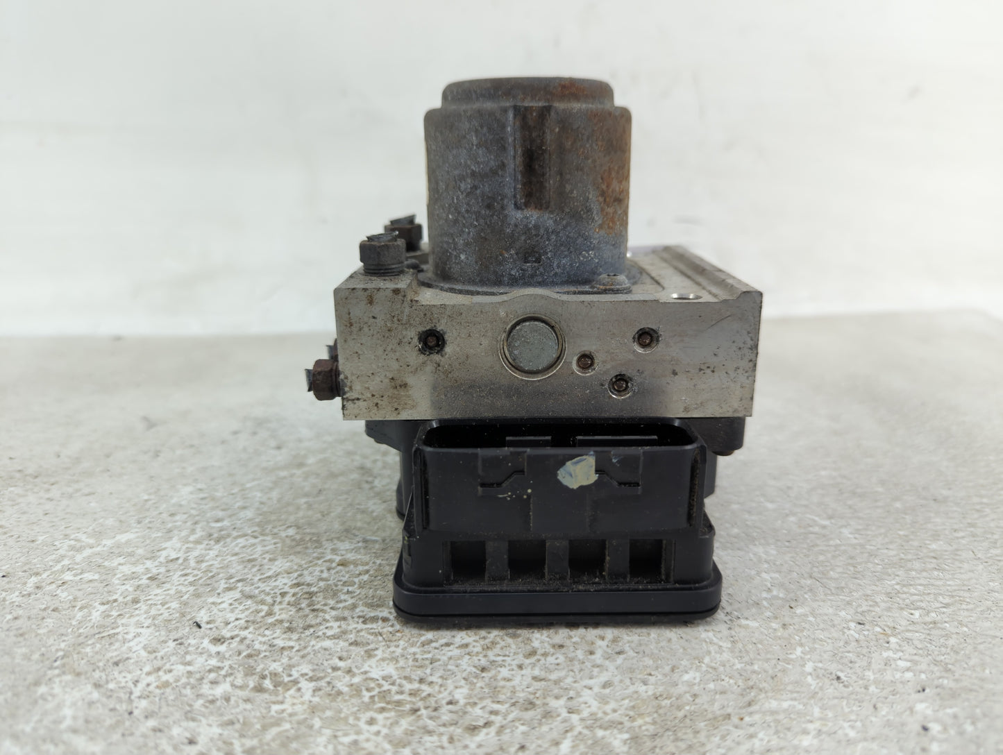 2014 Honda Accord ABS Pump Control Module Replacement P/N:57110-T2F-L02 Fits OEM Used Auto Parts - Oemusedautoparts1.com