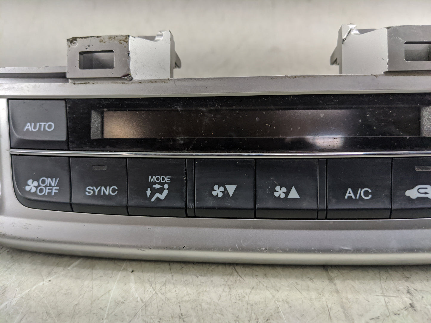 2013-2015 Honda Accord Climate Control Module Temperature AC/Heater Replacement P/N:79600T2FA411M1 Fits Fits 2013 2014 2015 