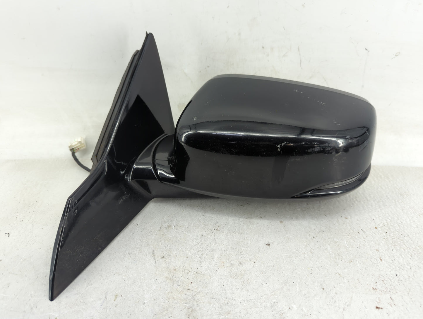 2013-2017 Honda Accord Driver Side View Mirror - Left Door Mirror OEM Used - Oemusedautoparts1.com