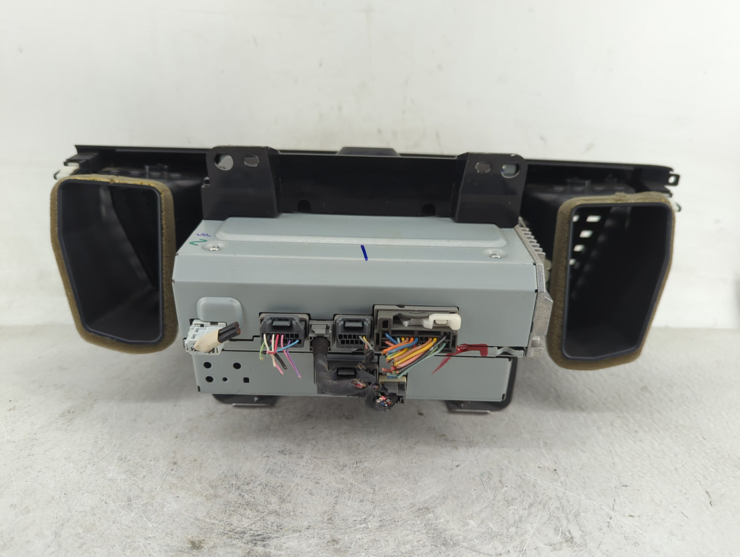 2013-2015 Honda Accord Radio AM FM Cd Player Receiver Replacement P/N:39100-T2A-A220 Fits Fits 2013 2014 2015 OEM Used Auto 