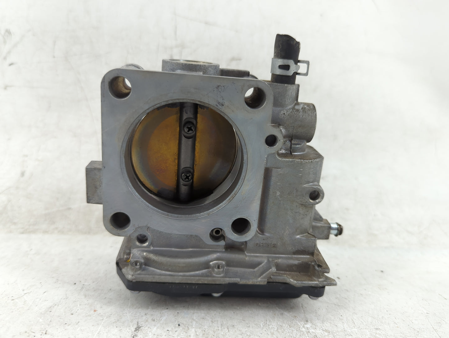 2013-2017 Honda Accord Throttle Body P/N:GMF4A Fits Fits 2013 2014 2015 2016 2017 2018 2019 2020 2021 2022 OEM Used Auto Par