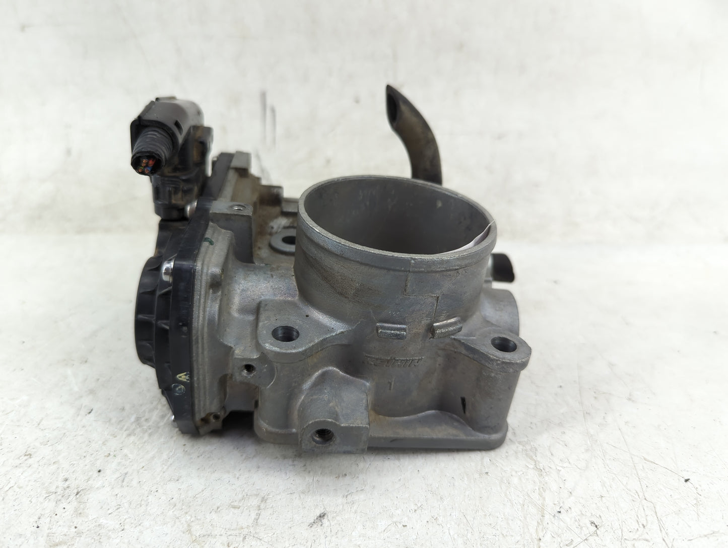 2013-2017 Honda Accord Throttle Body P/N:GMF4A Fits Fits 2013 2014 2015 2016 2017 2018 2019 2020 2021 2022 OEM Used Auto Par