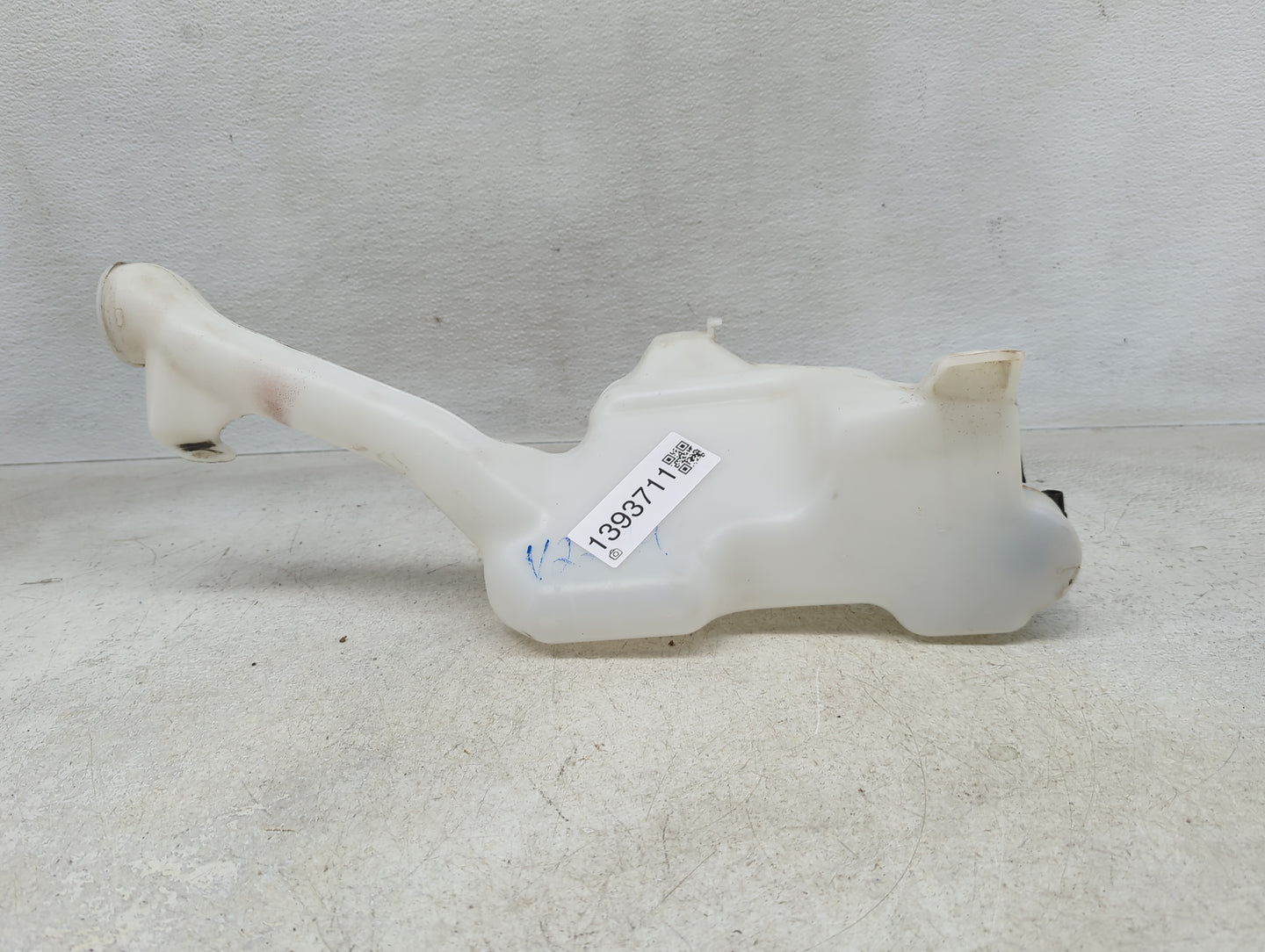 2013-2017 Honda Accord Windshield Washer Fluid Reservoir Bottle Oem - Oemusedautoparts1.com
